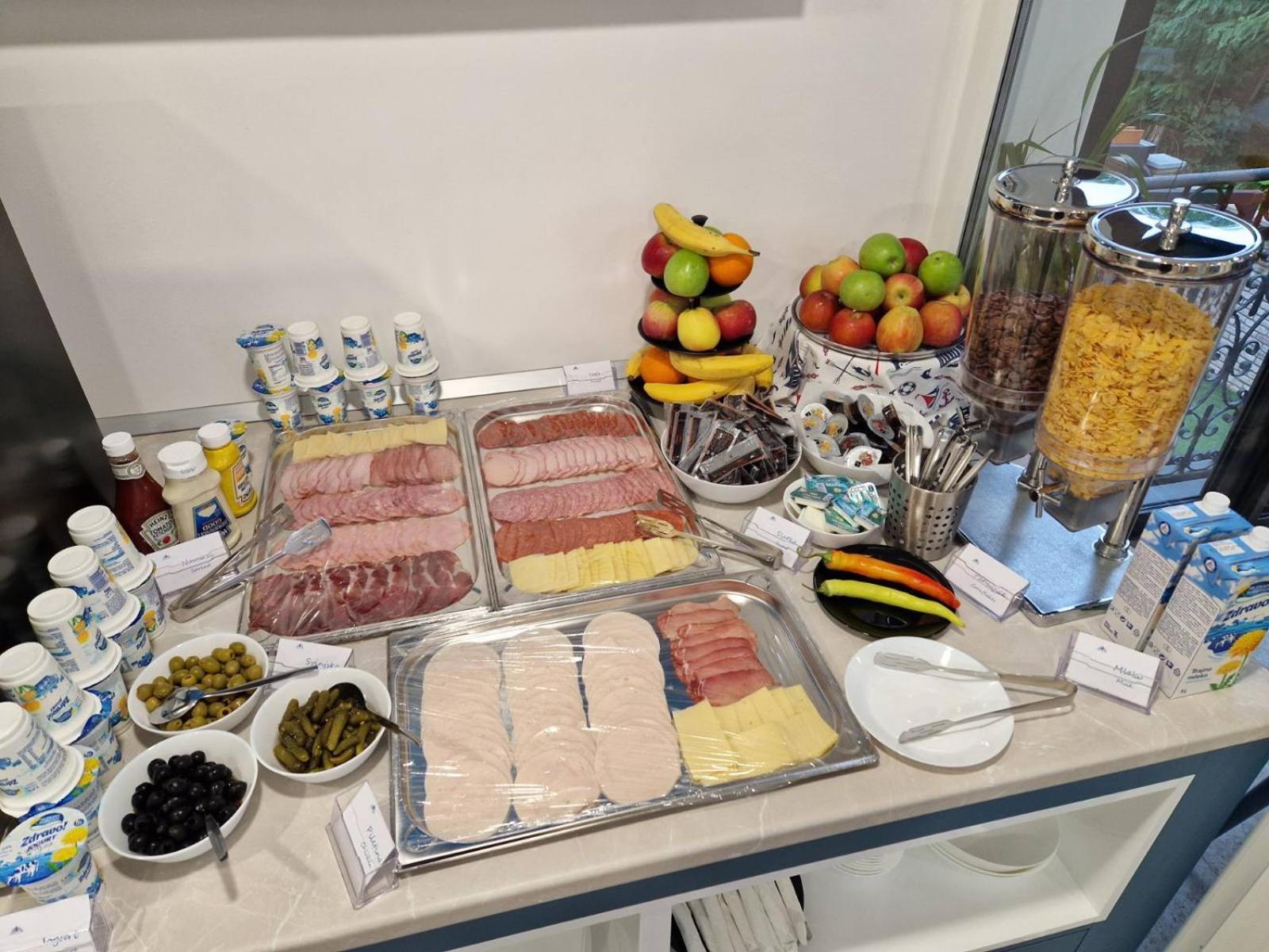 Navigator Hotel Palic Ngoại thất bức ảnh